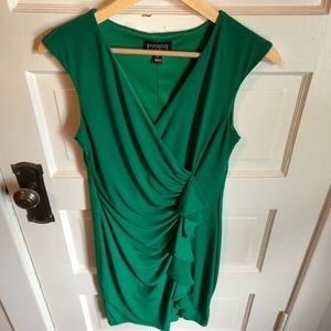 Dress in emerald size 6